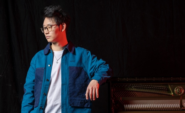 Warner Chappell Music France signs global deal with pianist and songwriter Tony Ann