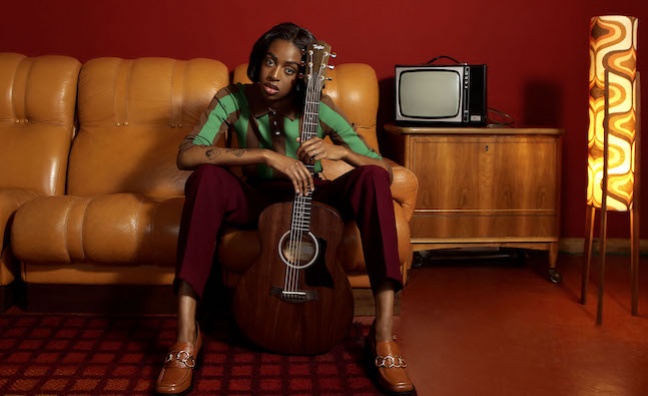 Kobalt signs breakout star Cat Burns to worldwide deal