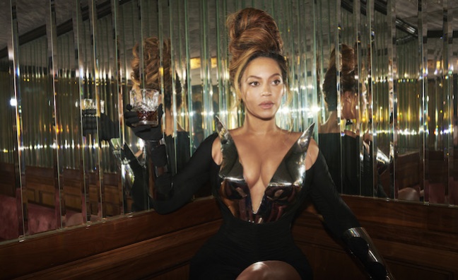 Q3 analysis: Dance music dominates on quarterly singles while Harry Styles leads albums in 2022