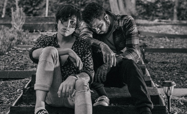 Hotly-tipped LA duo Loveless sign to Cardiff Giant Management, group set 