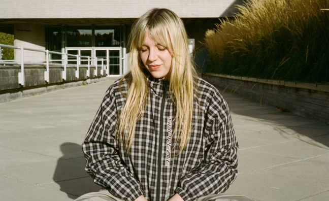 Making Waves: Maya Delilah