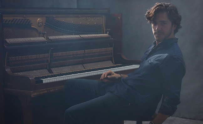 The Aftershow: Jack Savoretti