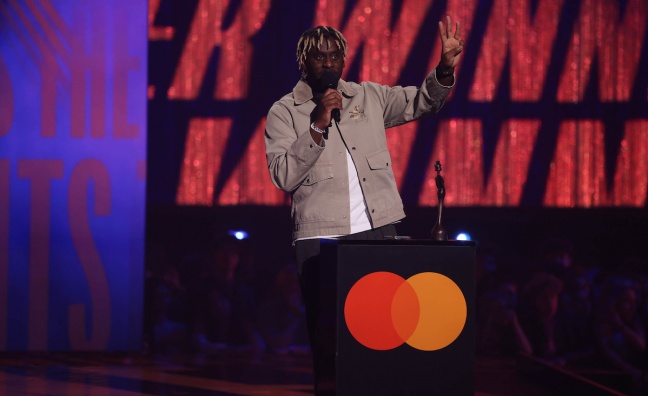 UK recorded music streaming trade revenues top £1 billion for first time